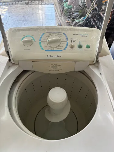 Máquina de lavar 12kg ?-REPASSE?-//