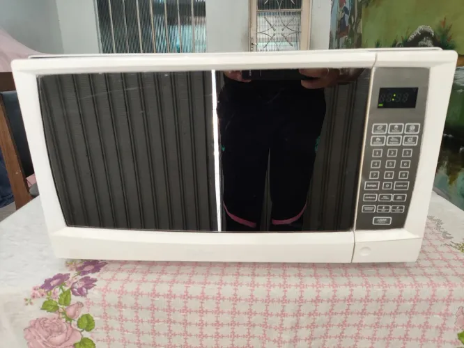 Microondas Philco Espelhado,20 litros, entrego e garantia 