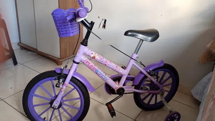 Bicicleta Infantil Aro 16 Free Action Kiss Lilás - Seminova
