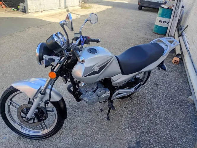 Suzuki 125 2013