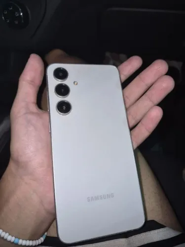S24FE