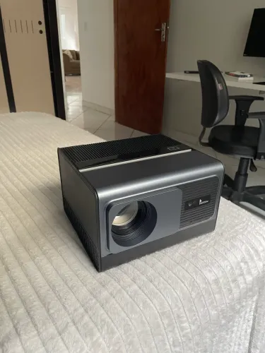 Projetor Bettdow AC1073