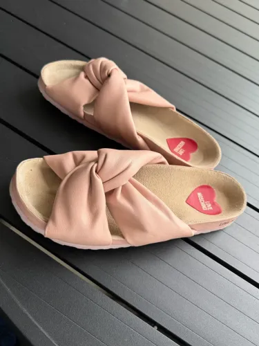 Love Moschino (Sabot/Mule Slider)