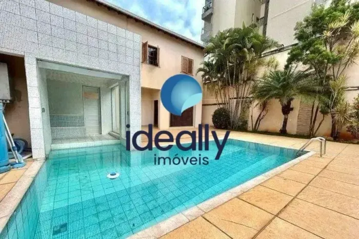 CASA no Bairro Castelo| 4 Quartos| Sala| Cozinha| 4Banheiros| Areá de Lazer com piscina