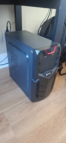 Computador Gamer Ryzen 5 1400/16gb ram/SSD 1tb/AM Radeon RX 580 com monitor ozone 144hz