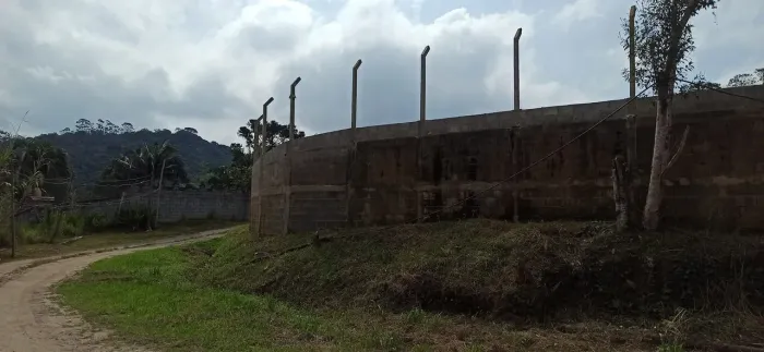 Terreno a venda em Juquitiba