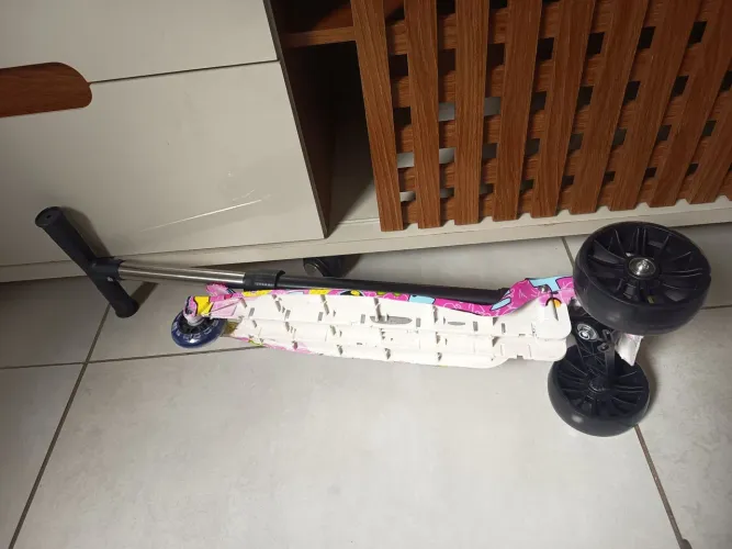 Patinete infantil.