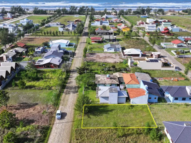 Terreno à Venda no Village Dunas  Segunda Quadra do Mar