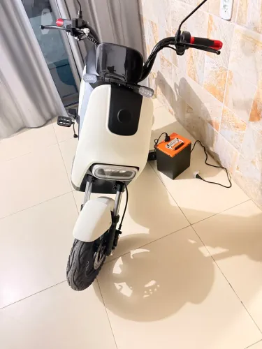 Scooter Elétrica ( Não precisa CNH)