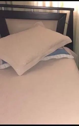 Cama de Solteiro - Madeira Maciça