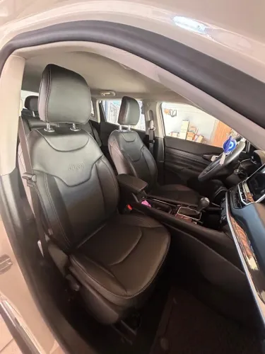 Jeep Compass Sport T270 1.3 TB 4X2 Flex AUT 2025