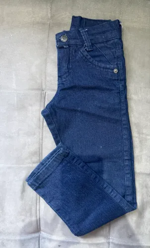 Calça Jeans TAM 6 anos