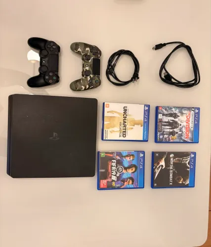 PS4 Slim 1TB + 2 Controles Originais Sony + 4 Jogos
