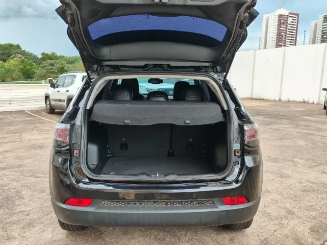 Jeep Compass Long. T270 1.3 TB 4X2 Flex AUT 2022
