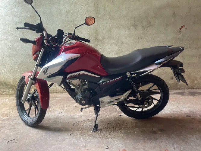 Titan 160 2024 Ipva já pago desse ano