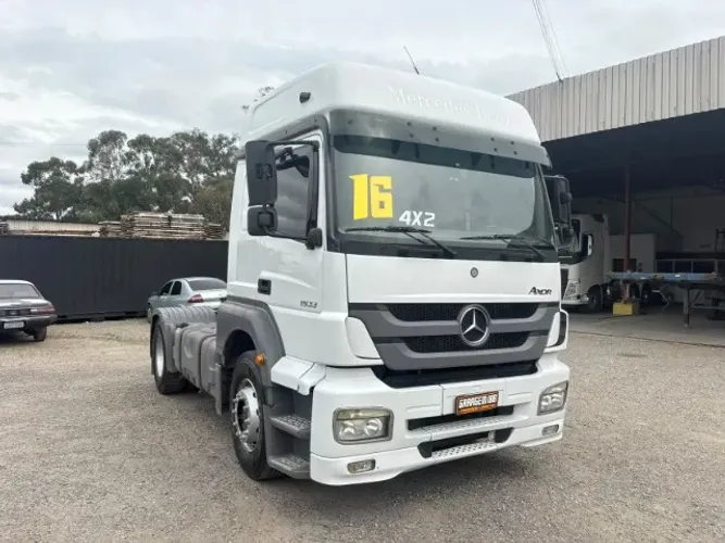 Mercedes Benz Axor 1933, Automático, 4x2.