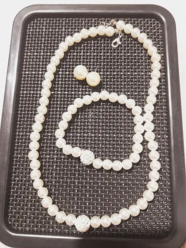 Lindo colar com pulseira e brincos