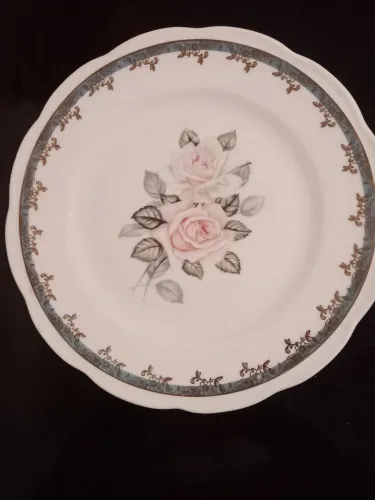 Prato em Porcelana Steatita - Made in Brazil