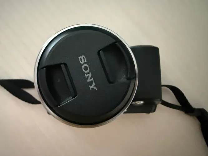 Câmera fotográfica Sony Digital