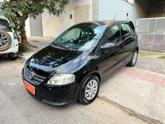 Volkswagen Fox City 1.0 MI/ 1.0mi Total Flex 8V 5P 2010