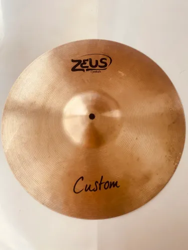 Prato Zeus custom 17
