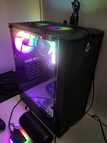 COMPUTADOR ÚLTIMA GERAÇÃO BOM HARDWARE 