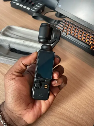 Câmera DJI Osmo Pocket 3