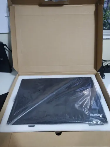 Switch Intelbras SG 2404D PoE Max Gerenciável 24 Portas Gigabit - Semi Novo