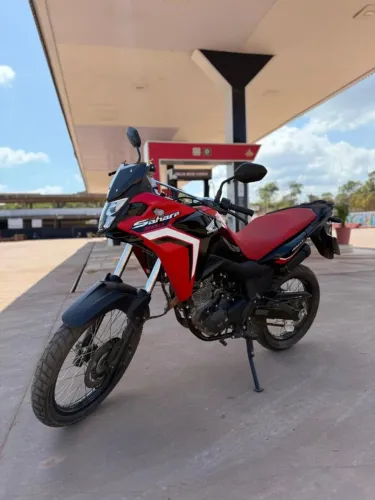 Moto de Garagem 