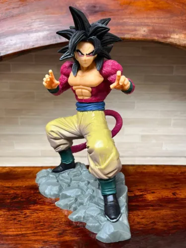 Action Figure Dragon Ball - Goku SJJ 4 20cm