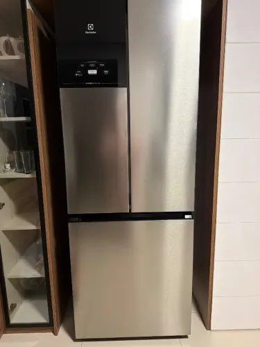 Geladeira eletrolux frost free inverter 484 Litros