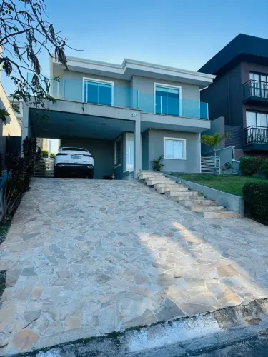 LINDA CASA EM CONDOMÍNIO À VENDA EM SANTANA DE PARNAÍBA - NEW VILLE R$ 1.699.000 OPORTUNI