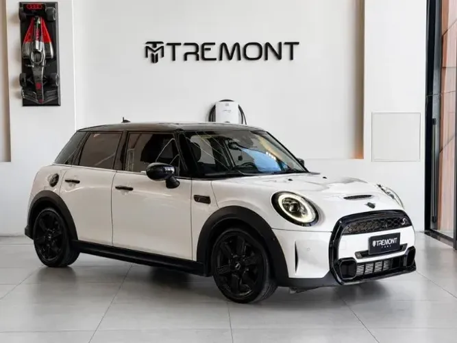 Mini Cooper S 2.0 Turbo 16V 5P Aut. 2024