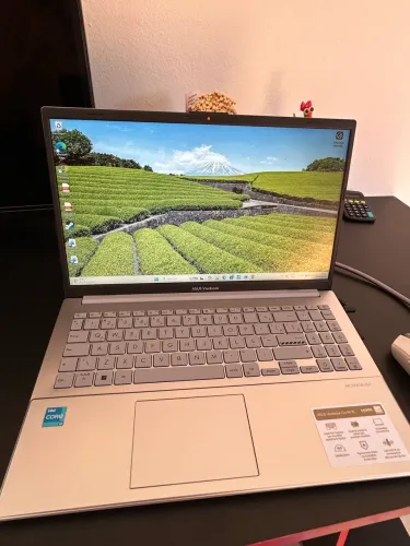 Notebook ASUS Vivobook Go 15, Intel Core i3 N305, 8GB RAM, 512GB SSD, Windows 11 Home
