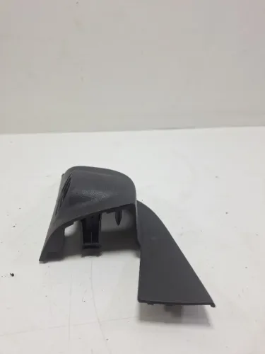 Moldura Interno Retrovisor Lado Esquerdo Chevrolet Onix 2014