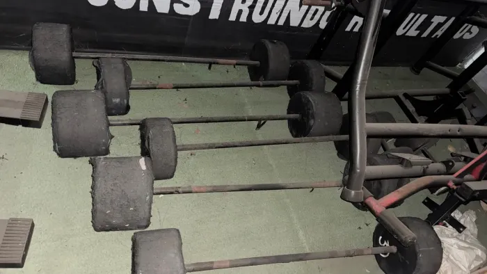 Barra para treinos em casa OPORTUNIDADE