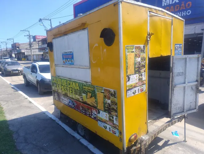Food Truck 3x2 sem Doc Trayler grande retirada em Unamar