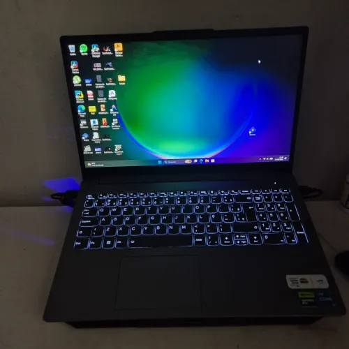 Notebook gamer lenovo loq e placa de video rtx 3050 16g RAM ssd 500g