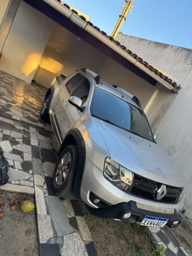 Renault Duster Oroch Dyna. 2.0 Hi-flex 16V Aut. 2020