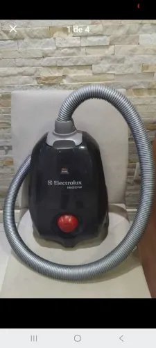 Aspirador 1600 eletrolux