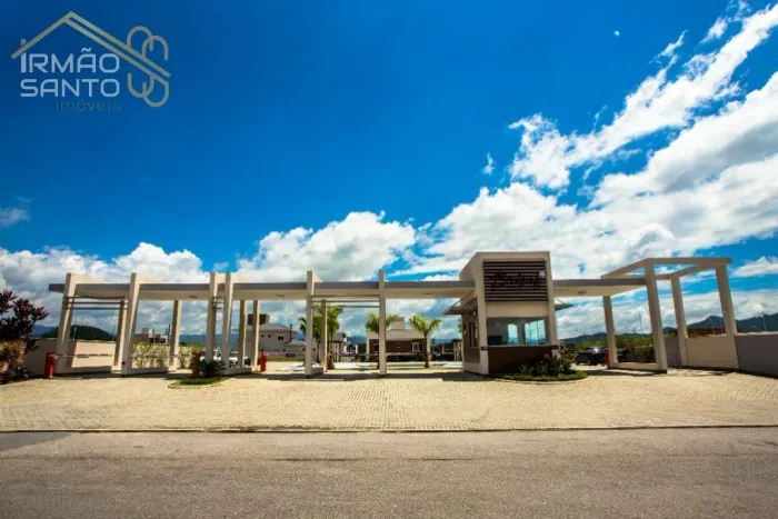 Terreno à venda em Biguaçu, Beira Rio, com 150.5 m², Deltaville - Brisas Condomínio Parque