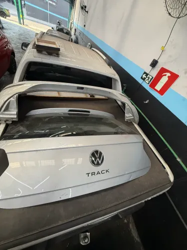 Tampa traseira e pára-choque traseiro polo track 2024