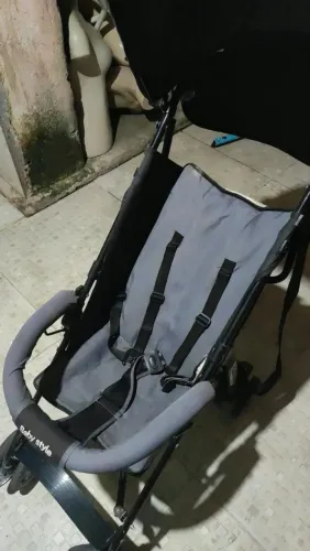 carrinho de bebê