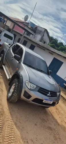 Mitsubishi L200 Triton GLX 3.2 CD TB Int.diesel MEC 2015
