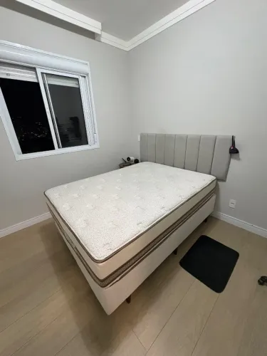 Cama - base e colchão