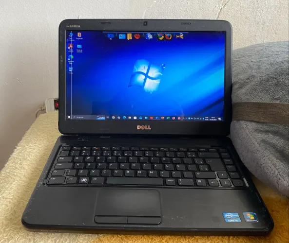 Vende-se Notebook Dell Inspiron i5 | 8GB RAM | SSD 240GB (Rápido / Com Detalhes)