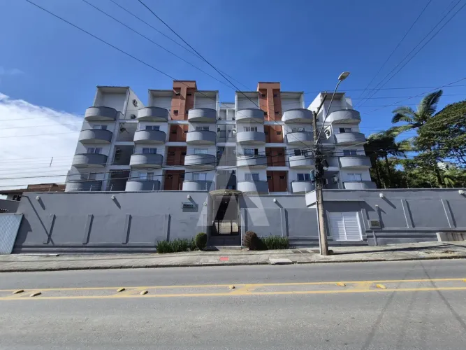 Apartamento com 01 quarto no bairro Bom Retiro.