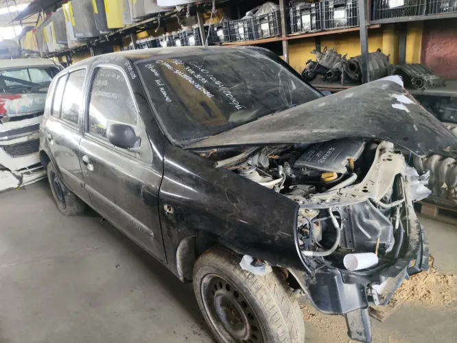 VENDO PEÇAS CLIO 1.0 16V 2011