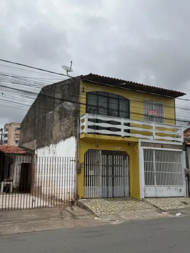 Casa a Venda no Planalto Turu