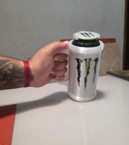 Porta lata modelo Monster com tampa.